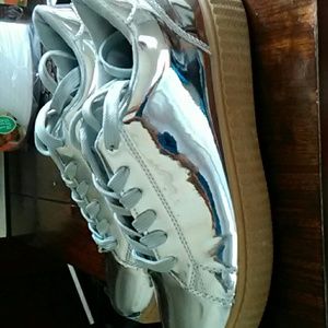 Metallic low tops